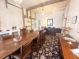Dining Room - click for photo gallery